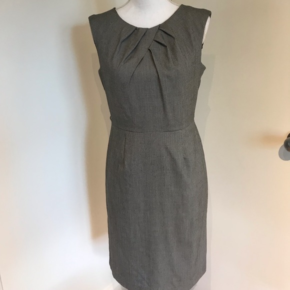 Sandra Darren beautiful fitted dress size 8 - Picture 2 of 5
